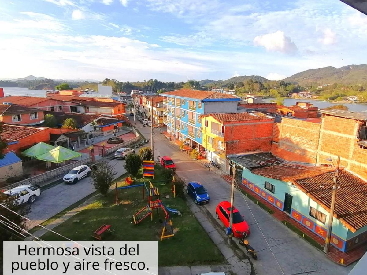 Guatapé Apartamento vista al embalse Exterior foto